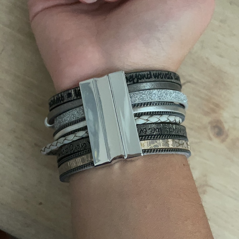 Tree of Life Leather Bracelet - Picture 2 of 6